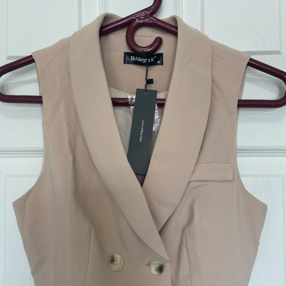 Allegra K // Double Breasted Vest // Size XS // NWT - Picture 2 of 7